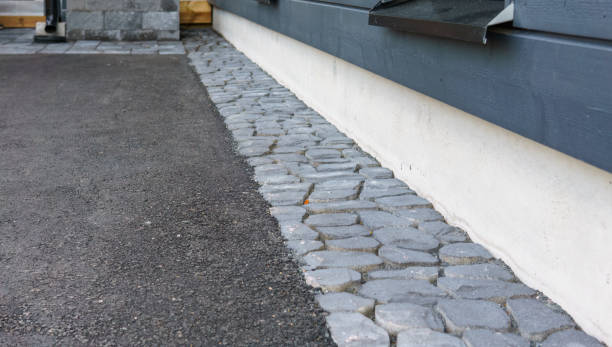 Best Decorative Driveway Pavers  in Lochmoor Waterway Estates, FL