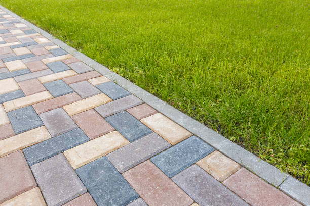 Professional Driveway Pavers in Lochmoor Waterway Estates, FL